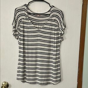 JUICY COUTURE Striped Black and White Women's Top